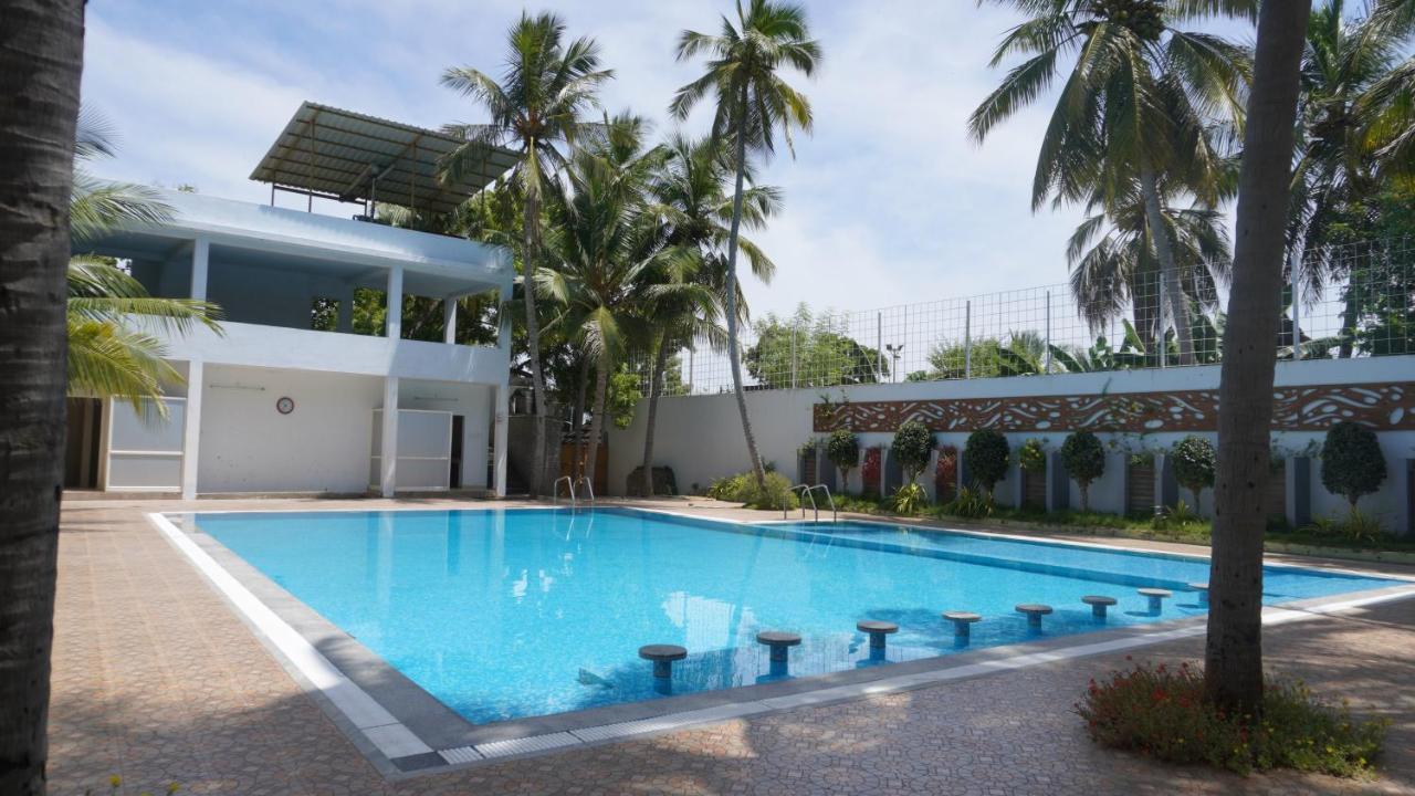 Rk Resorts Karaikal Extérieur photo